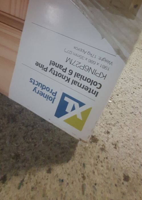 Drzwi sosnowe bez futryn