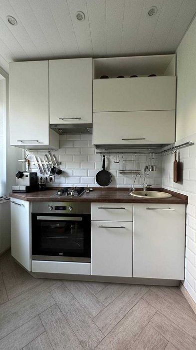 Харків. Продам 2 кімн. квартиру. Капітальний ремонт.