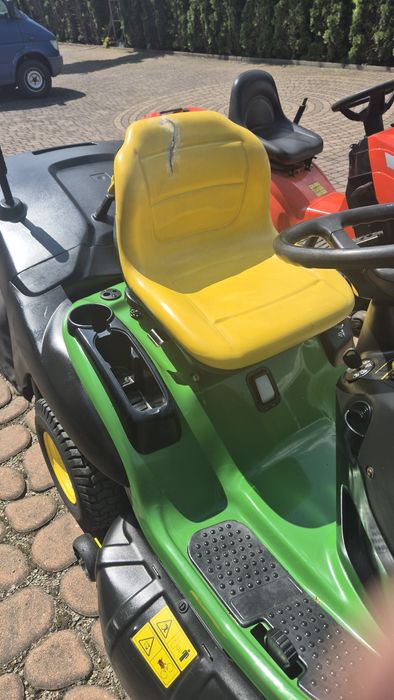 Kosiarka traktorek Jon Deere X130R 18 hP z koszem pompa oleju hydrosta