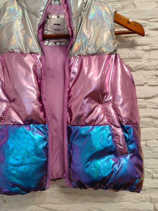 Kamizelka ocieplana dla dziewczynki rozmiar 116