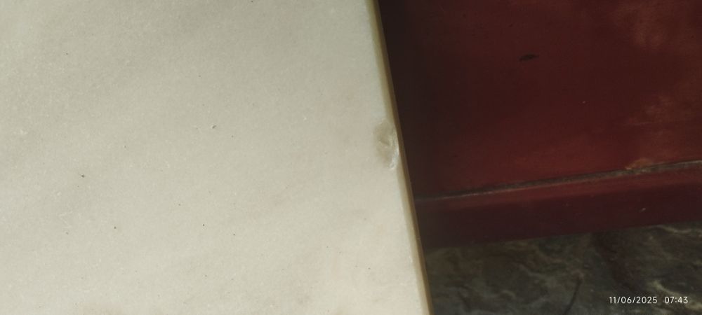 Tampo em mármore para casa de banho