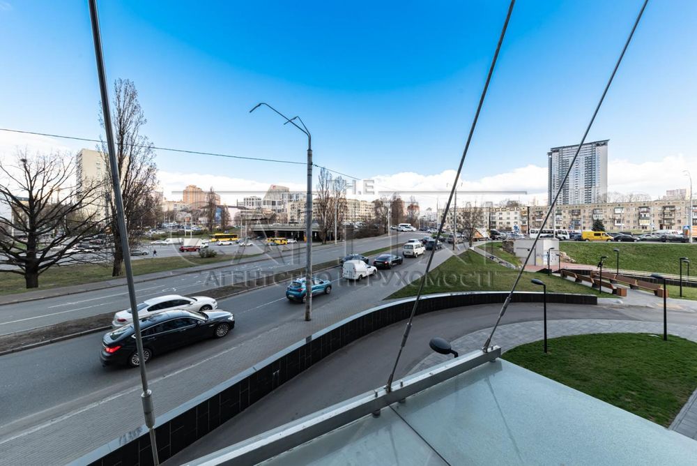 Продаж приміщення в ЖК Manhattan City