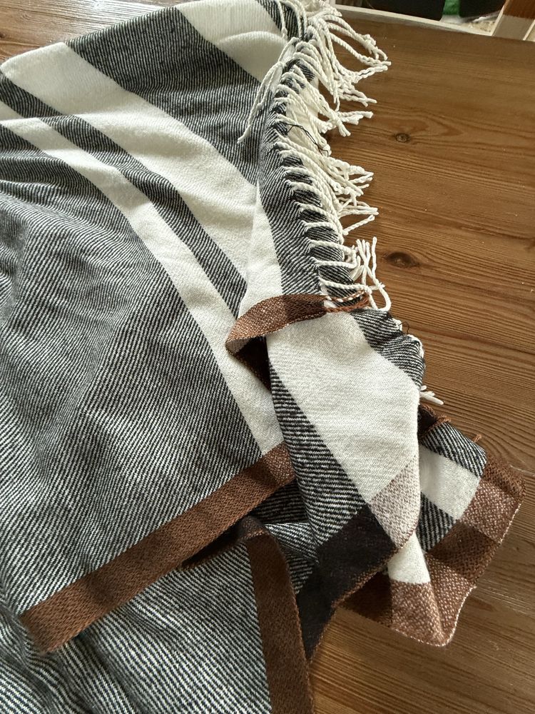 Poncho, narzutka, sweter River Island one size
