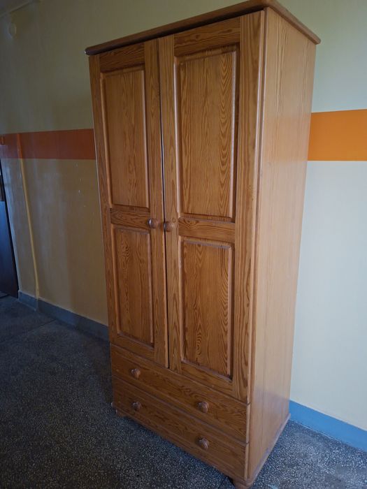 Szafa drewniana oddam