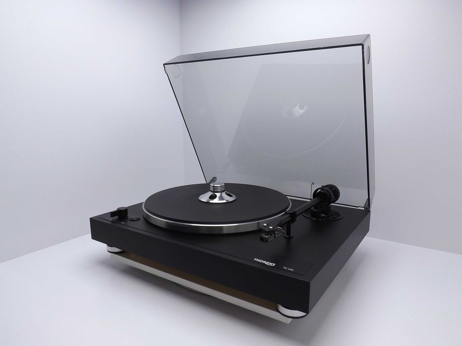 Gramofon THORENS TD 290     Stanton 500 MK III