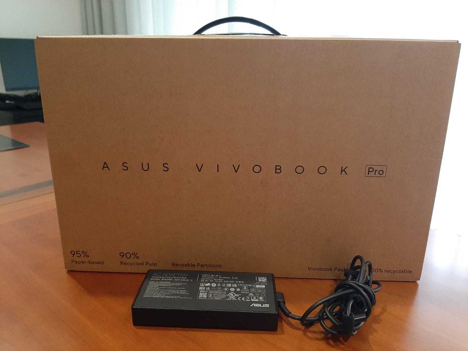 Portátil Asus VivoBook Pro 15 OLED 15.6" - COMO NOVO / COM GARANTIA