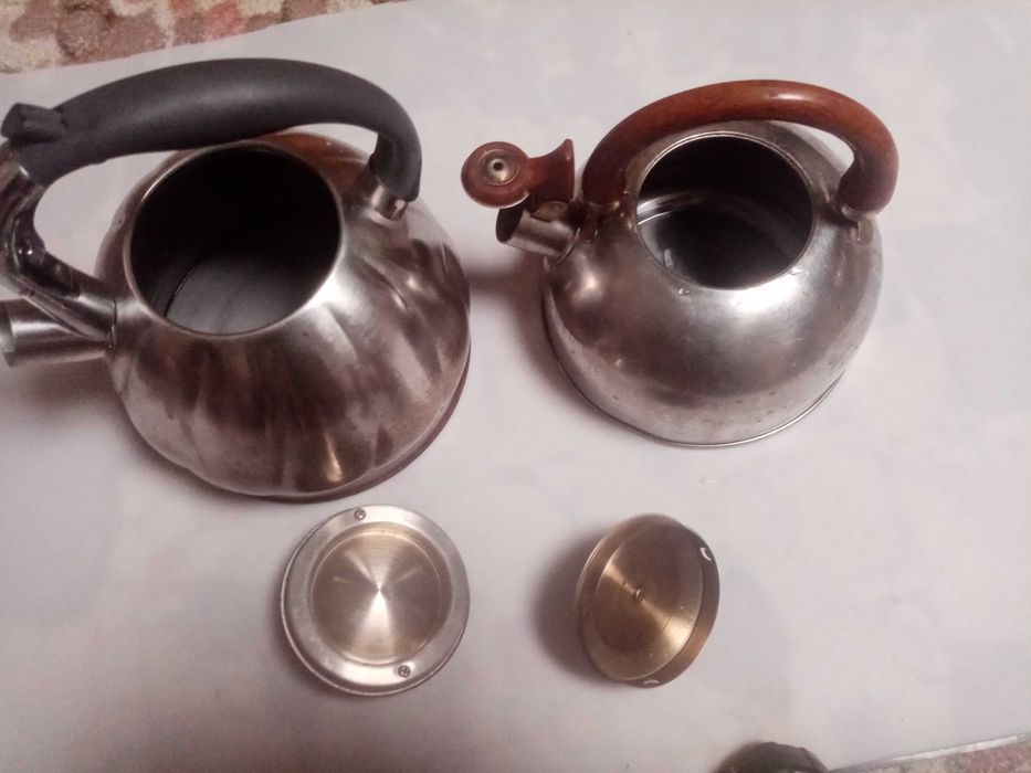 Чайники металлеві