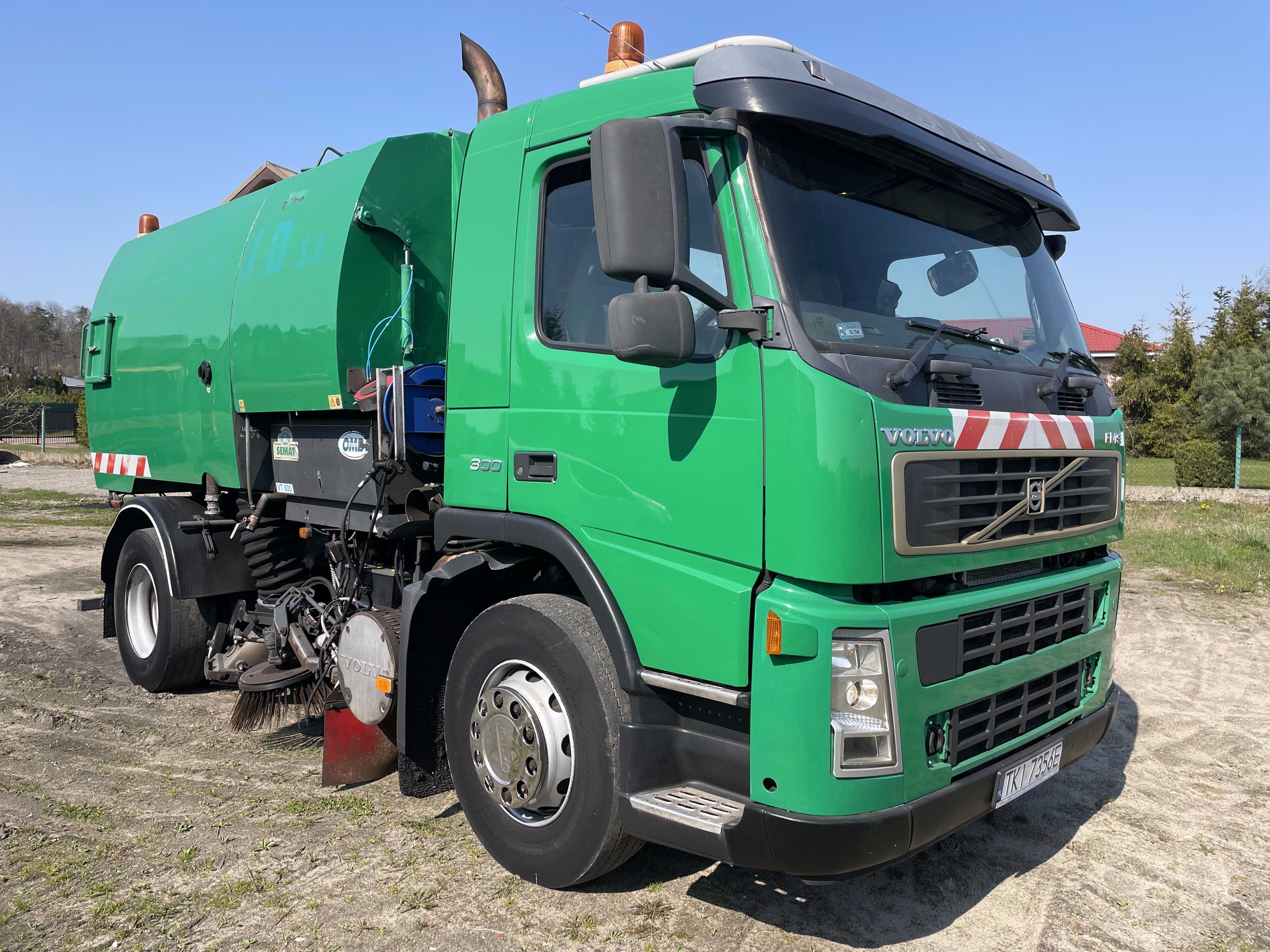 ZAMIATARKA Volvo Fm JOHNSTON VT800 szczot L/P str klima