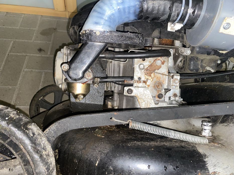 Kosiarka spalinowa Brast