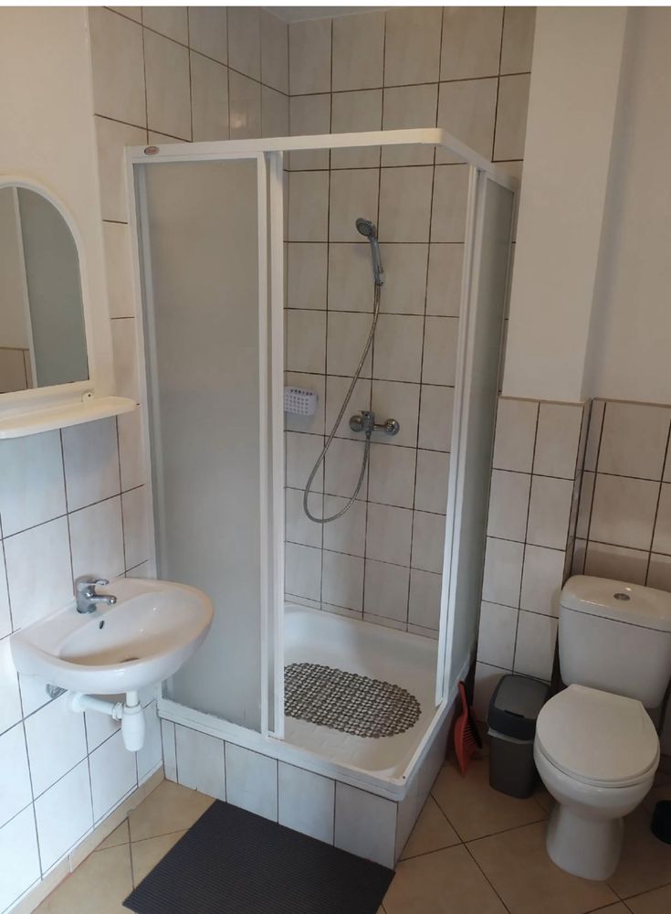 Wakacje nad morzem Niechorze ,noclegi kwatery pokoje goscinne