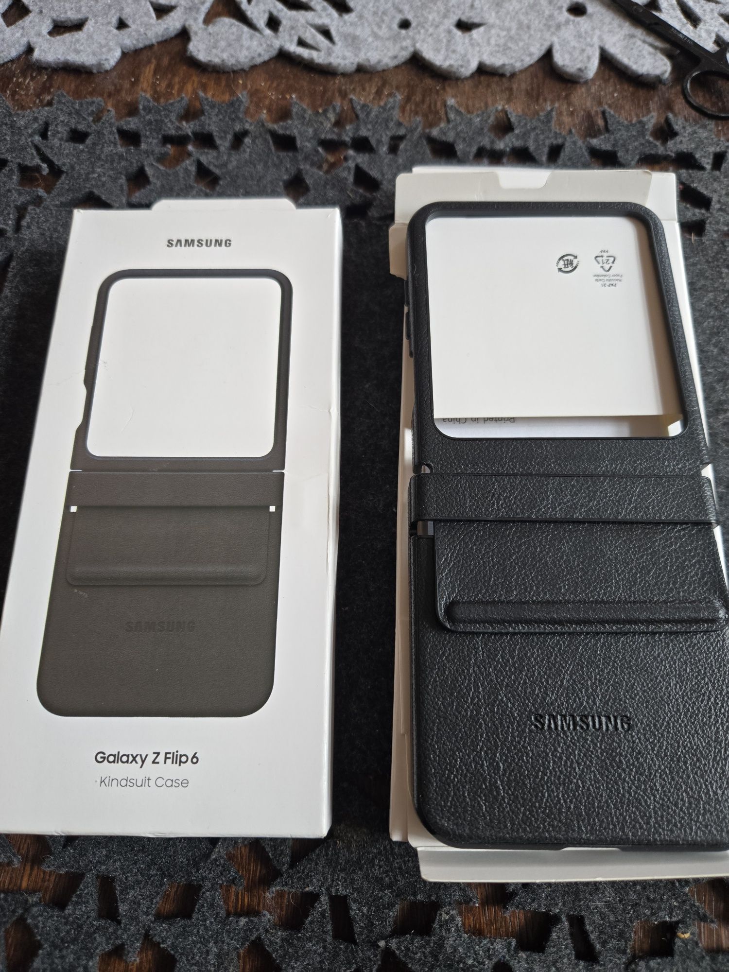Nowe etui Samsung flip 6