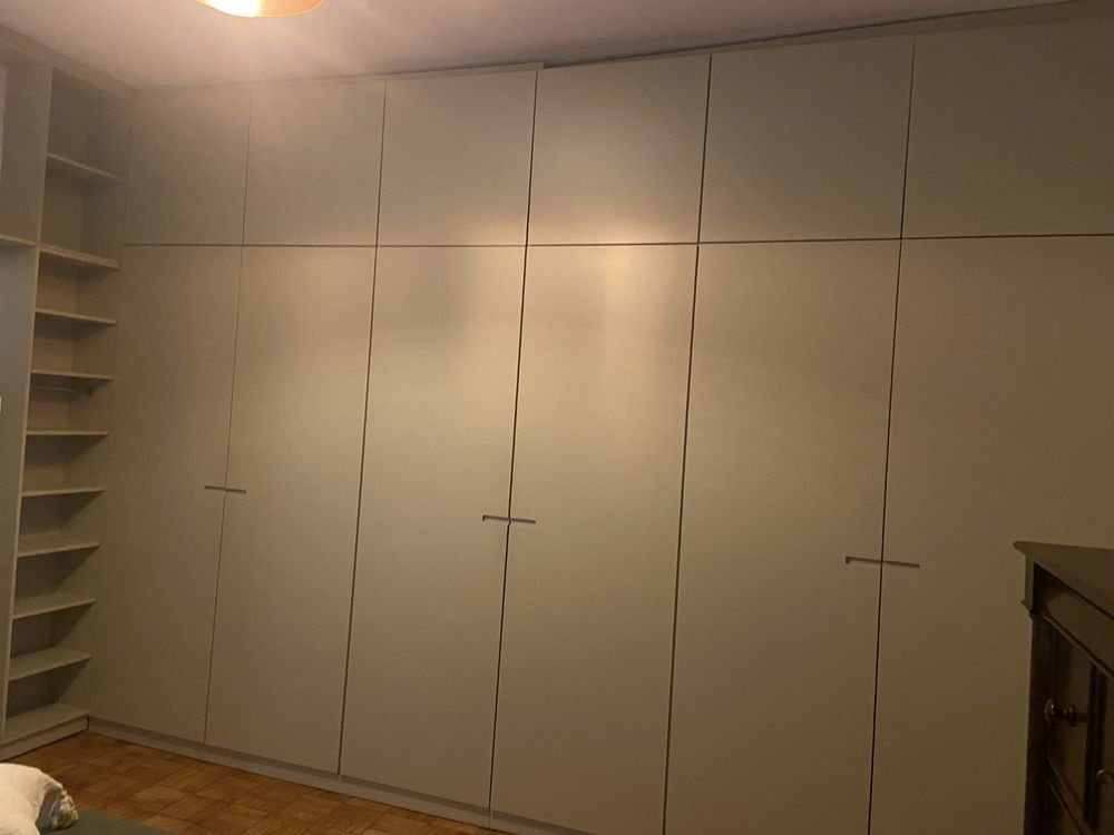Arrenda quarto individual com casa de banho privativa
