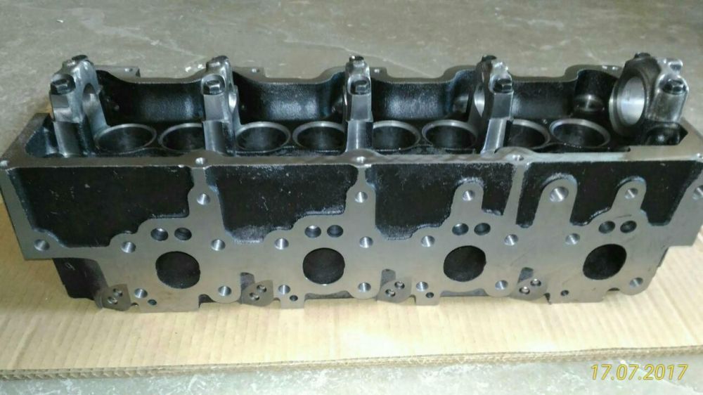 Головка блока 3L 5L Toyota HIACE HILUX Land Cruiser Prado 3.0d 2.8d