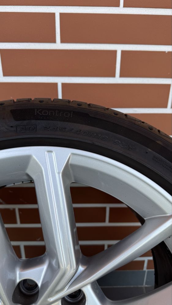 Jantes originais Audi 18” 5x112 com pneus Hankook – Excelente estado