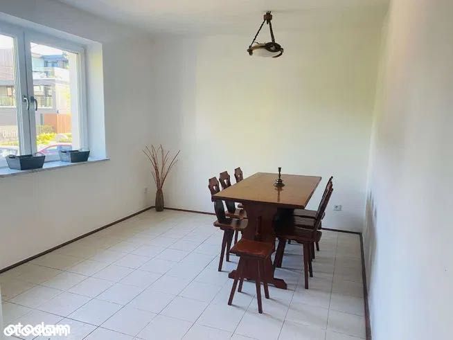 Przestronny dom Warszawa  Ursynów  Pyry ul. Wędrowców z ogrodem 526 m2