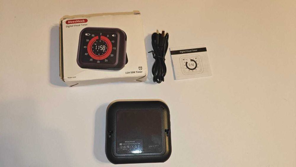 Таймер з поворотним регулятором, LED-дисплеєм і акумулятором