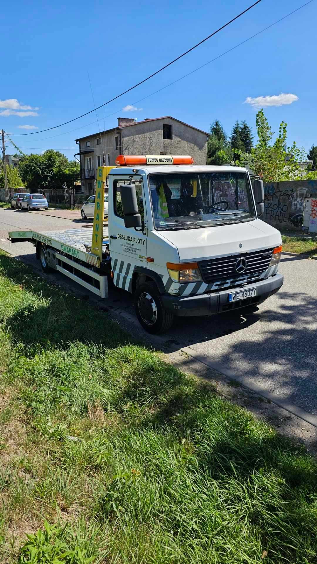 Mercedes-Benz Vario 848 D Laweta