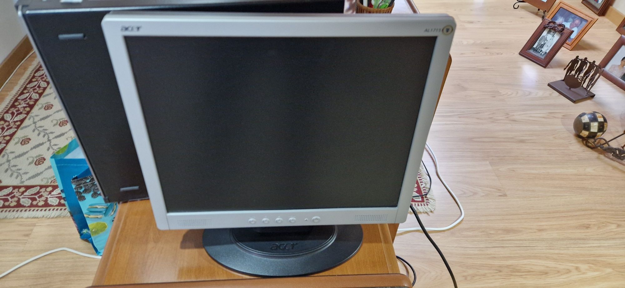 Computador DELL 7010