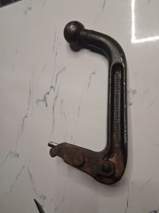 Сьемный фаркоп  Audi, Volkswagen ,Skoda