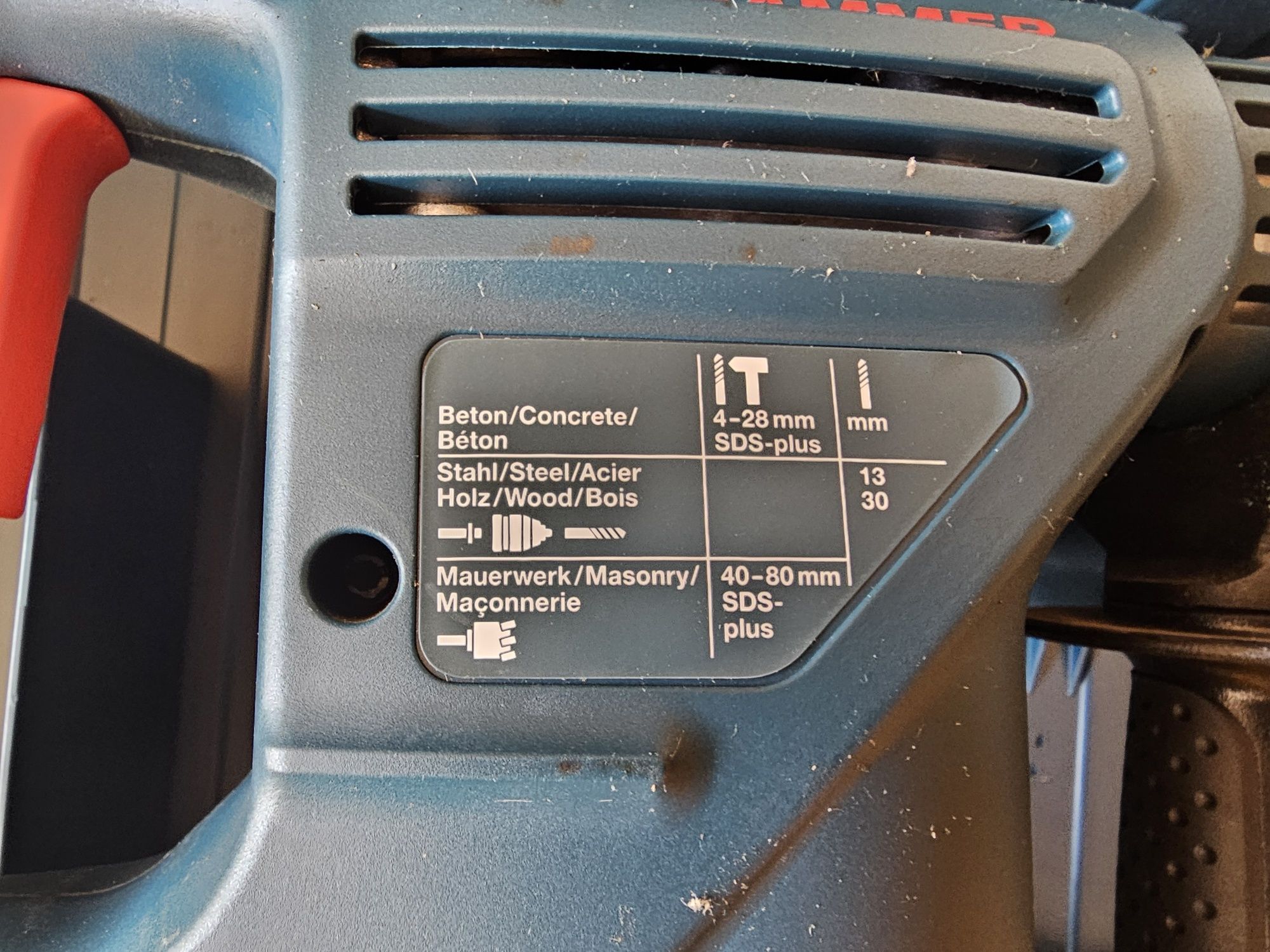 Перфоратор Bosch GBH 3-28E