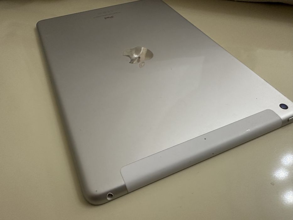Планшет Apple iPad 9 10.2" 2021 Wi-Fi+LTE 64гб Silver