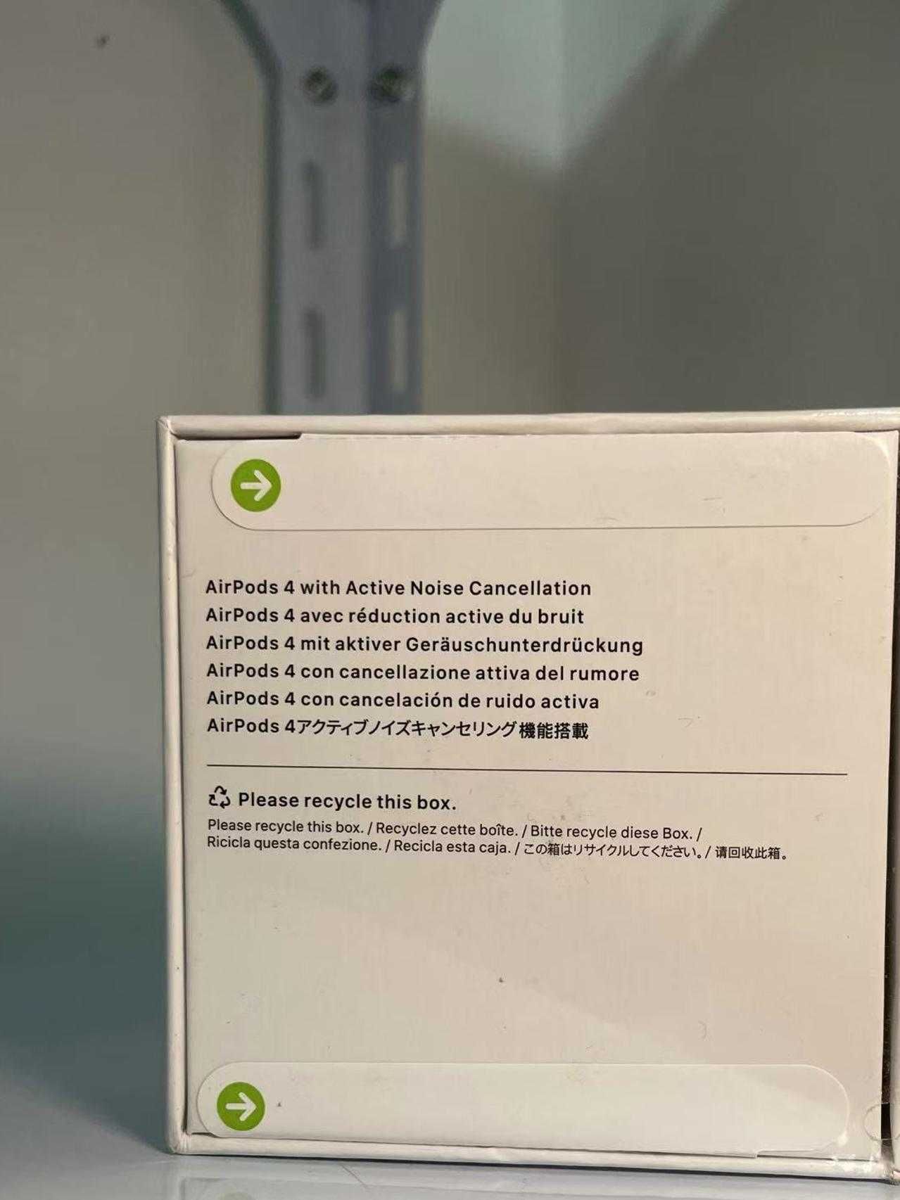 Oryginalne słuchawkiAppleAirPods4A.N.C