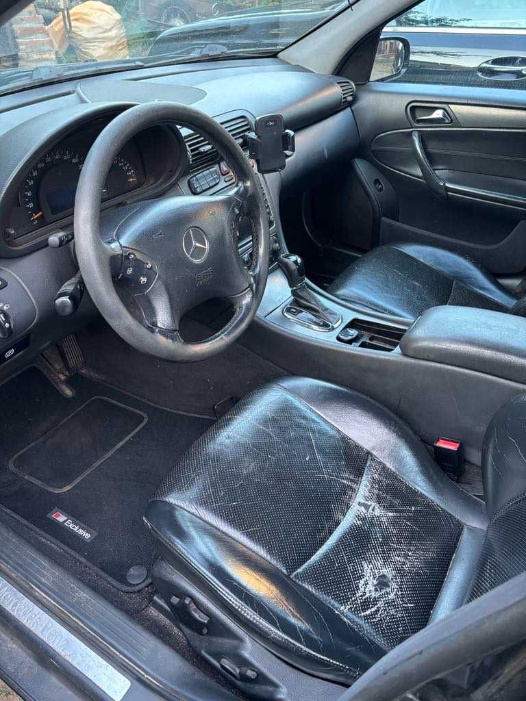 Mercedes-Benz C270 CDI (2001)