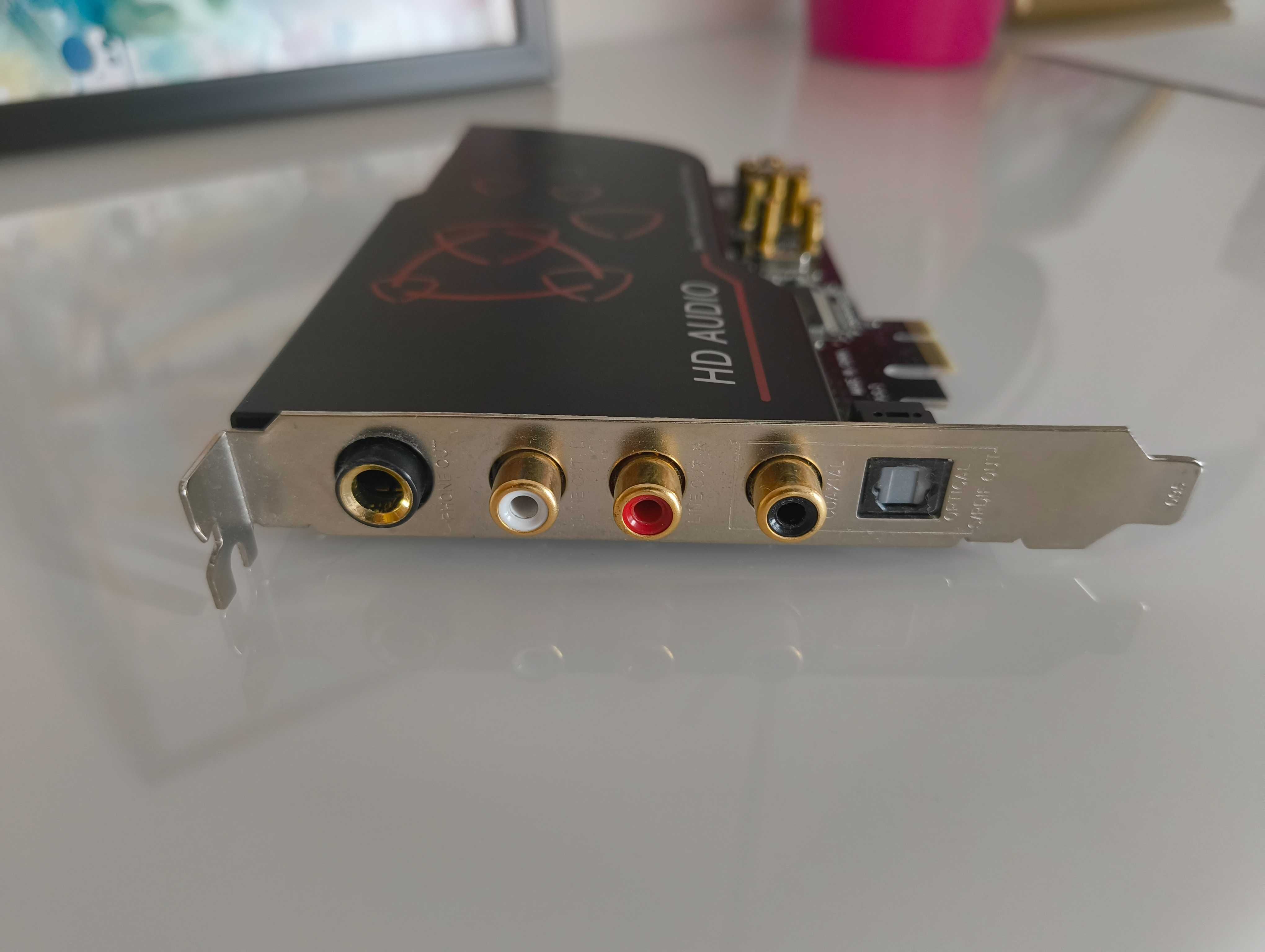 Sprzedam kartę dźwiękowa AIM SC808, kompletną.
