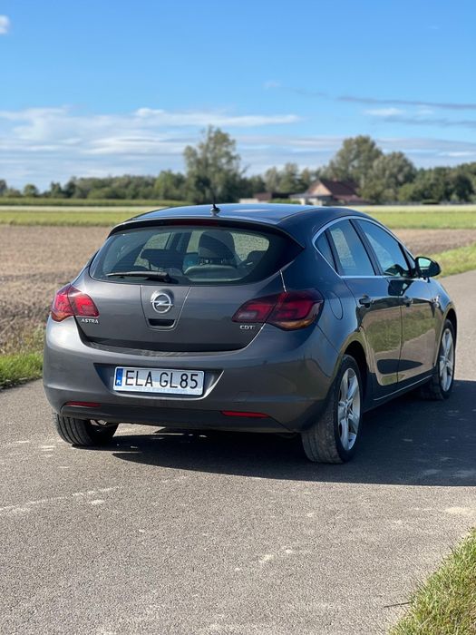 Opel Astra J 1,7 CDTI 2010