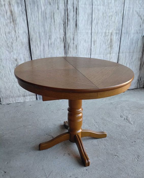 stół rozkładany z regulowaną wysokością / 154