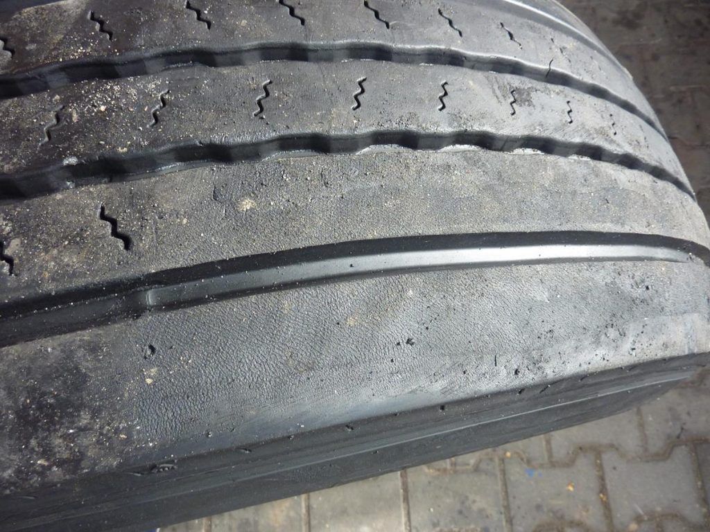 Opona używana ciężarowa 315/70R22.5 SEMPERIT RUNNER F2; 600zł C1937