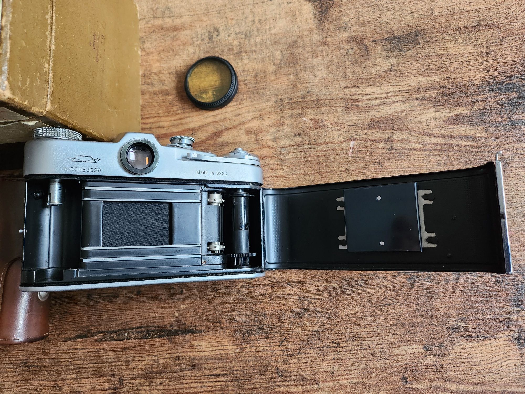Lustrzanka analogowa Zenit 3M z oryginalnym kartonem