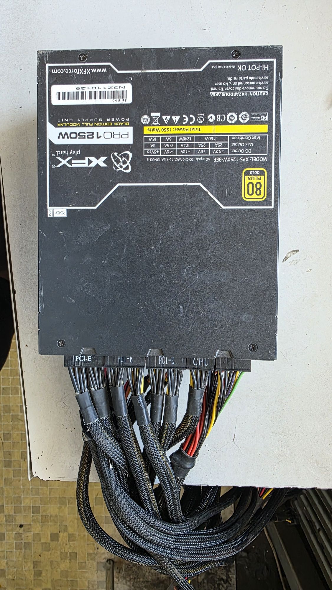 Zasilacz komputerowy XFX PRO 1250W