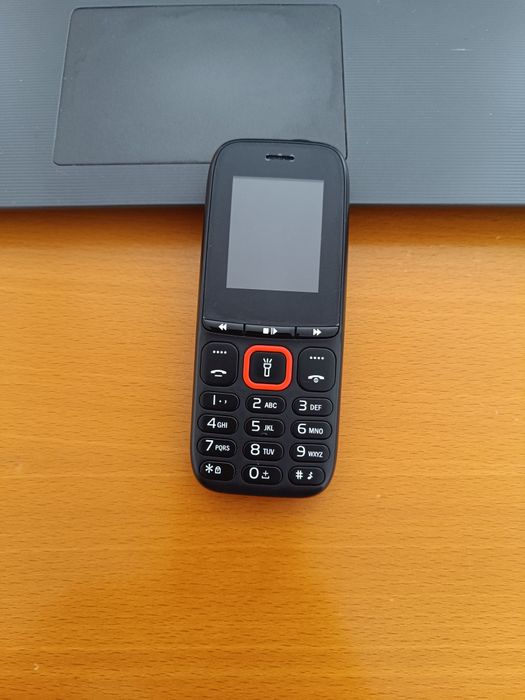 Telemóvel Insys como novo