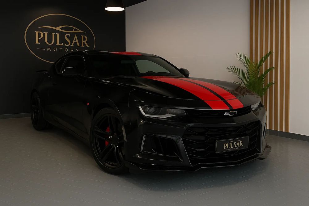 Chevrolet Camaro Coupe 2.0 Aut.