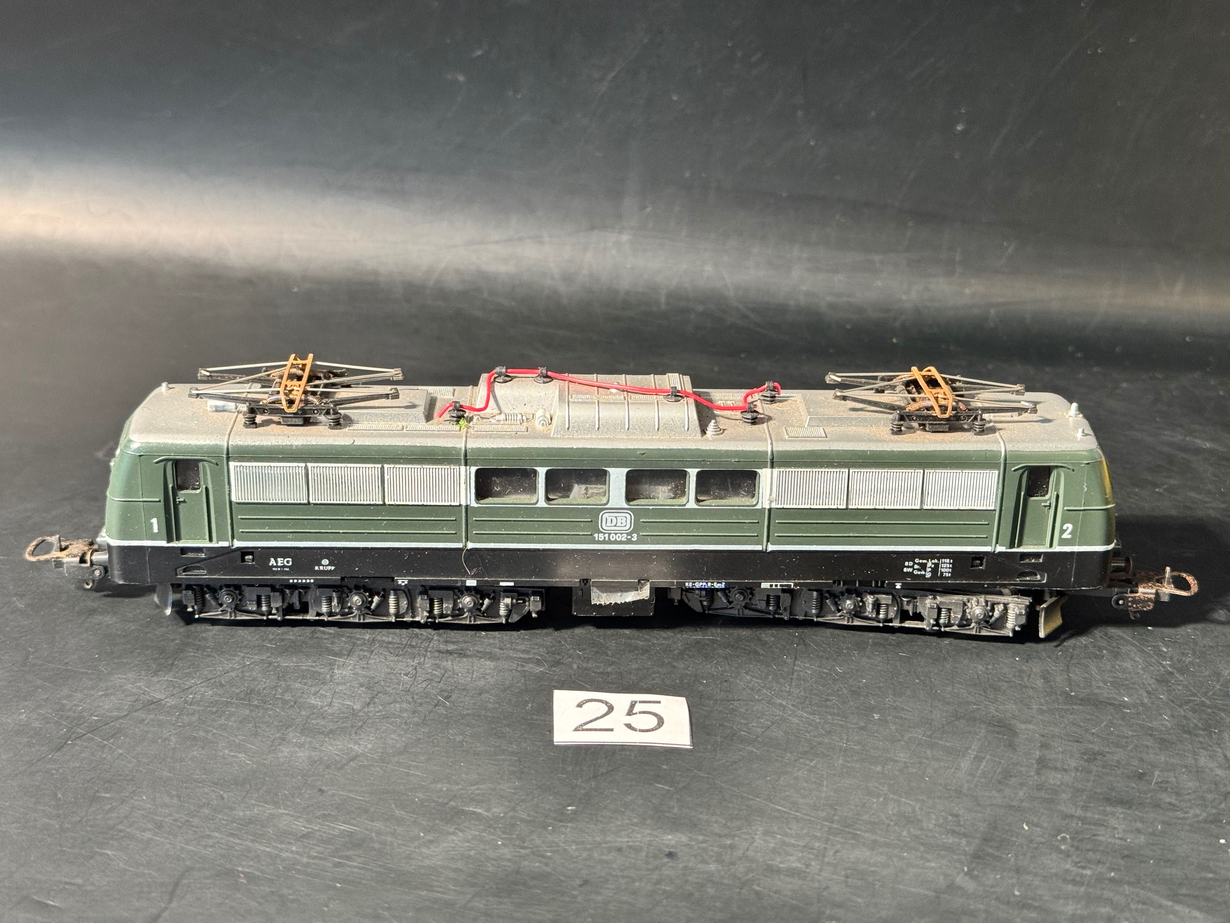 Электровоз Lima H0 BR 151 002-3 DB