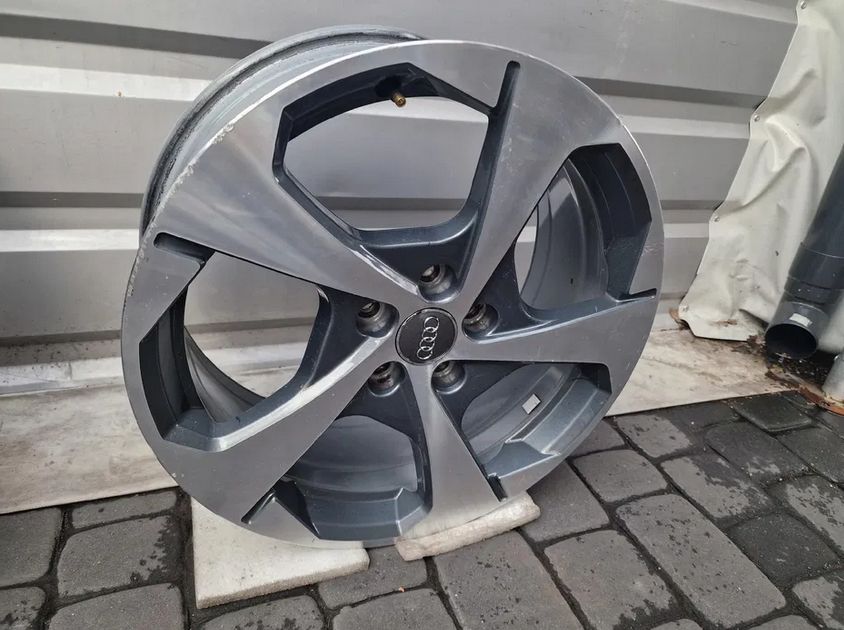 ORYGINALNA Felga Audi 18" 7.5" ET 51 5x112 8V0.601.025.DB A3 8V