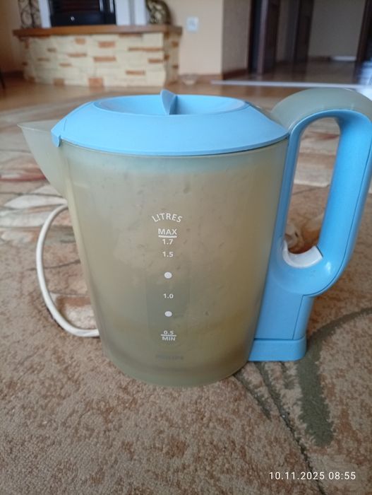 Чайник електричний