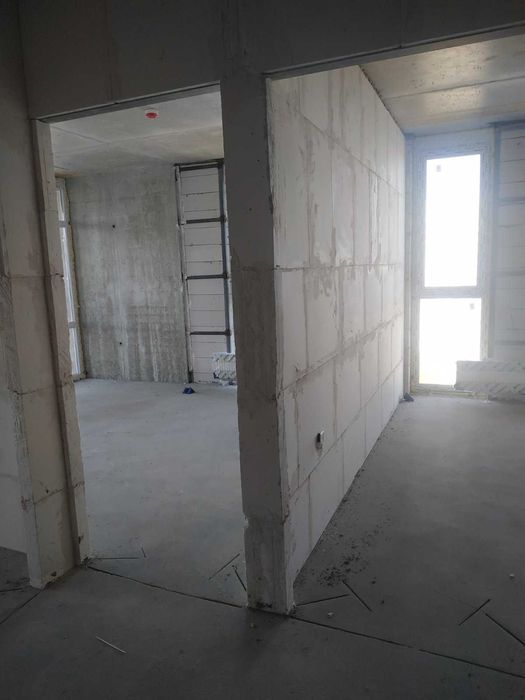 Продам 3к в ЖК Науки 58 , метро Деміївська.