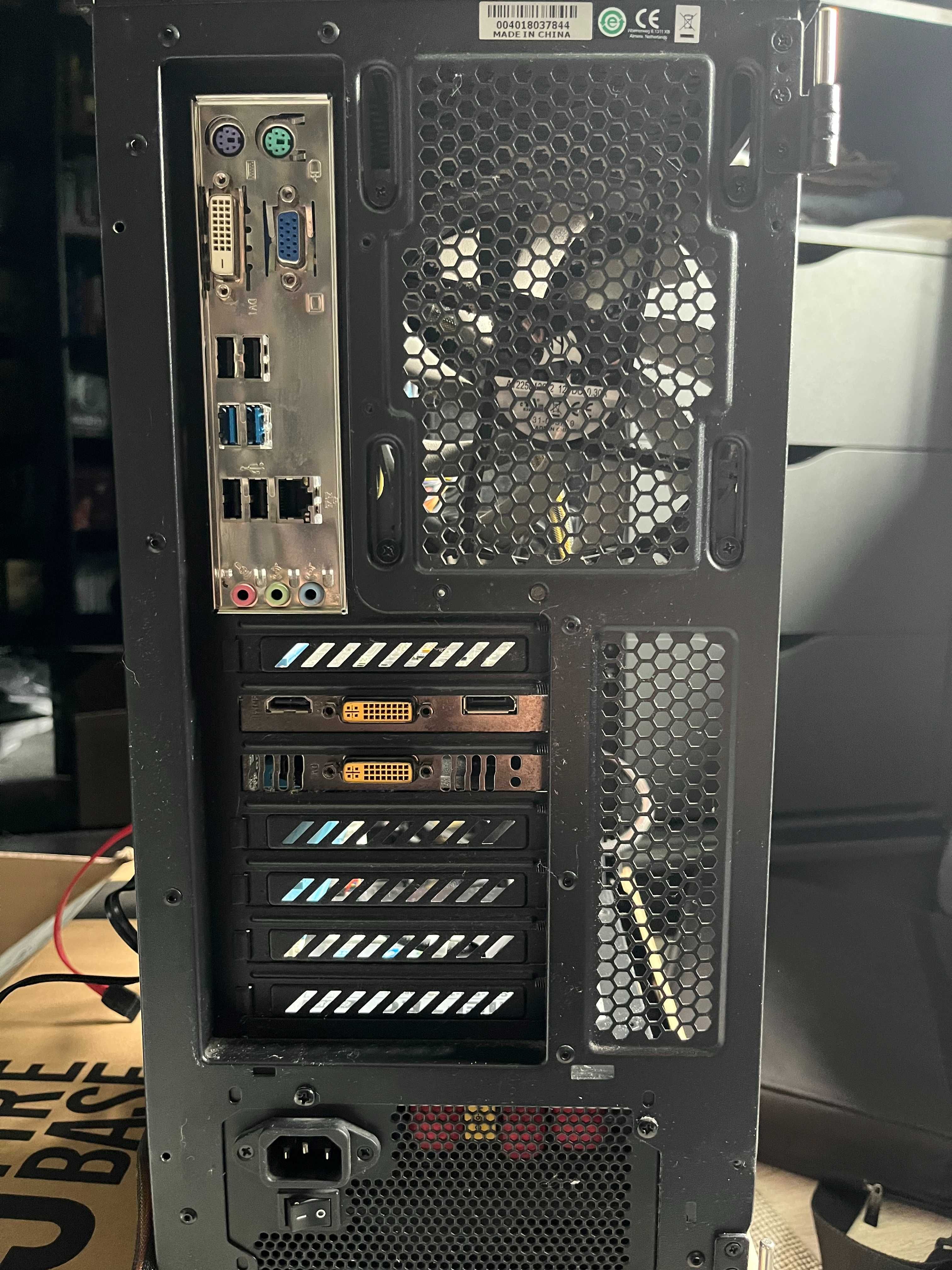 Корпус Corsair 275Q Black без/з блоком живлення CHIEFTEC 600 Вт