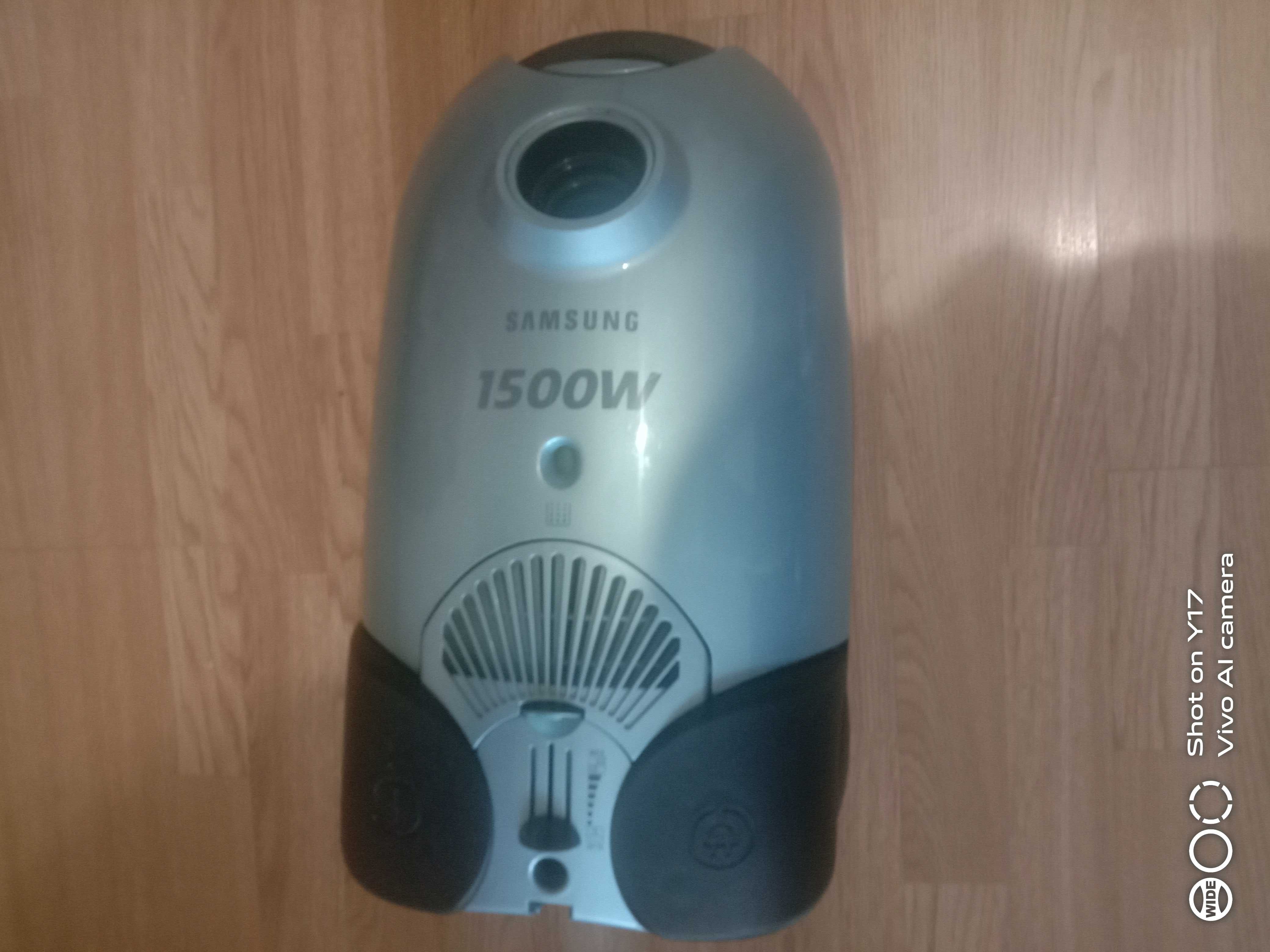 Пылесос Samsung ( с мешком )