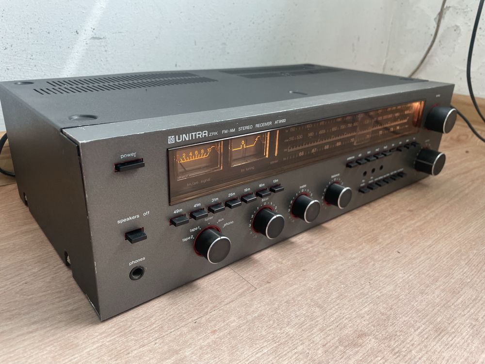 Amplituner Unitra AT 9100