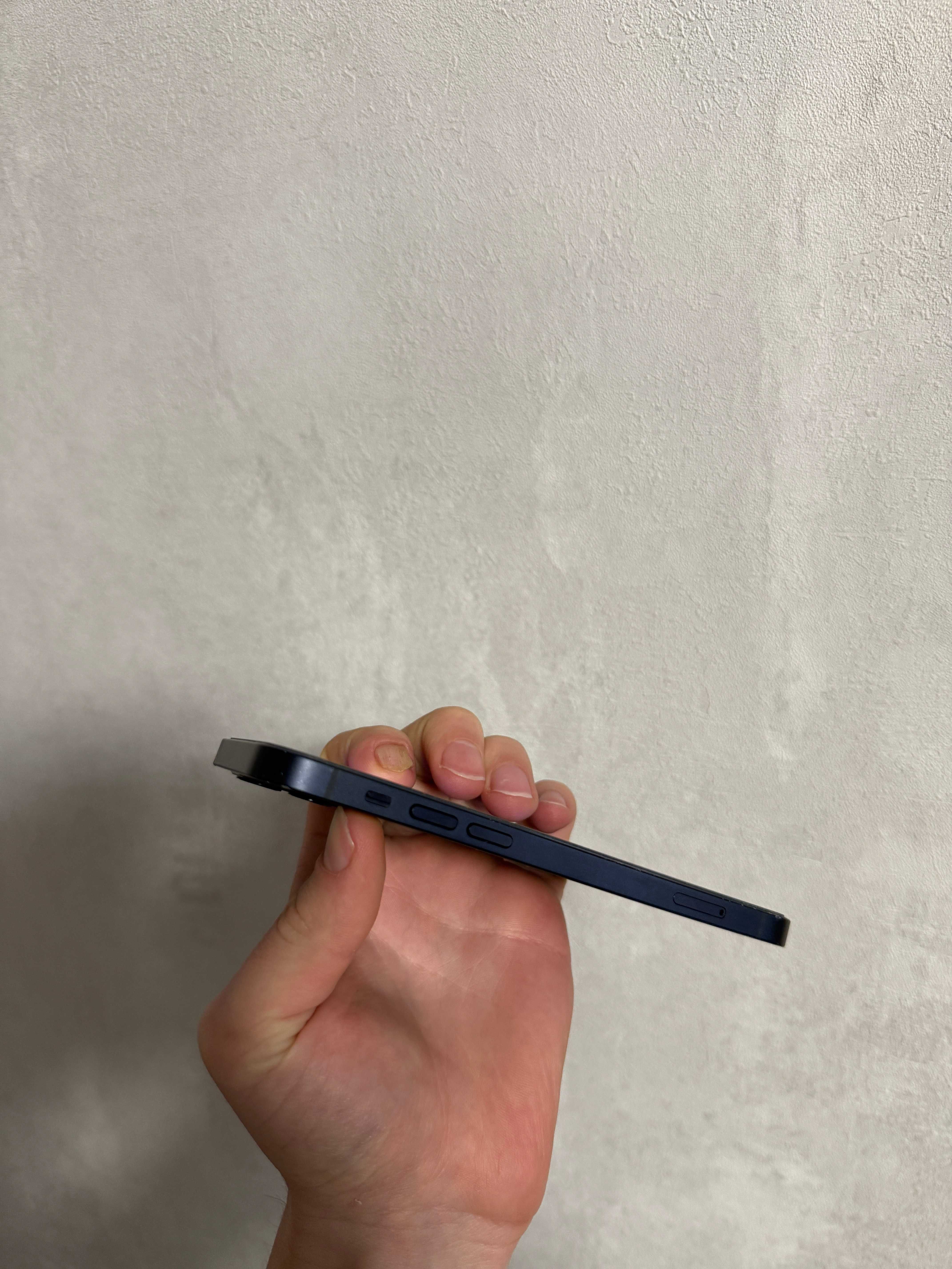 iPhone 12 Black 64GB Neverlock Trade-IN