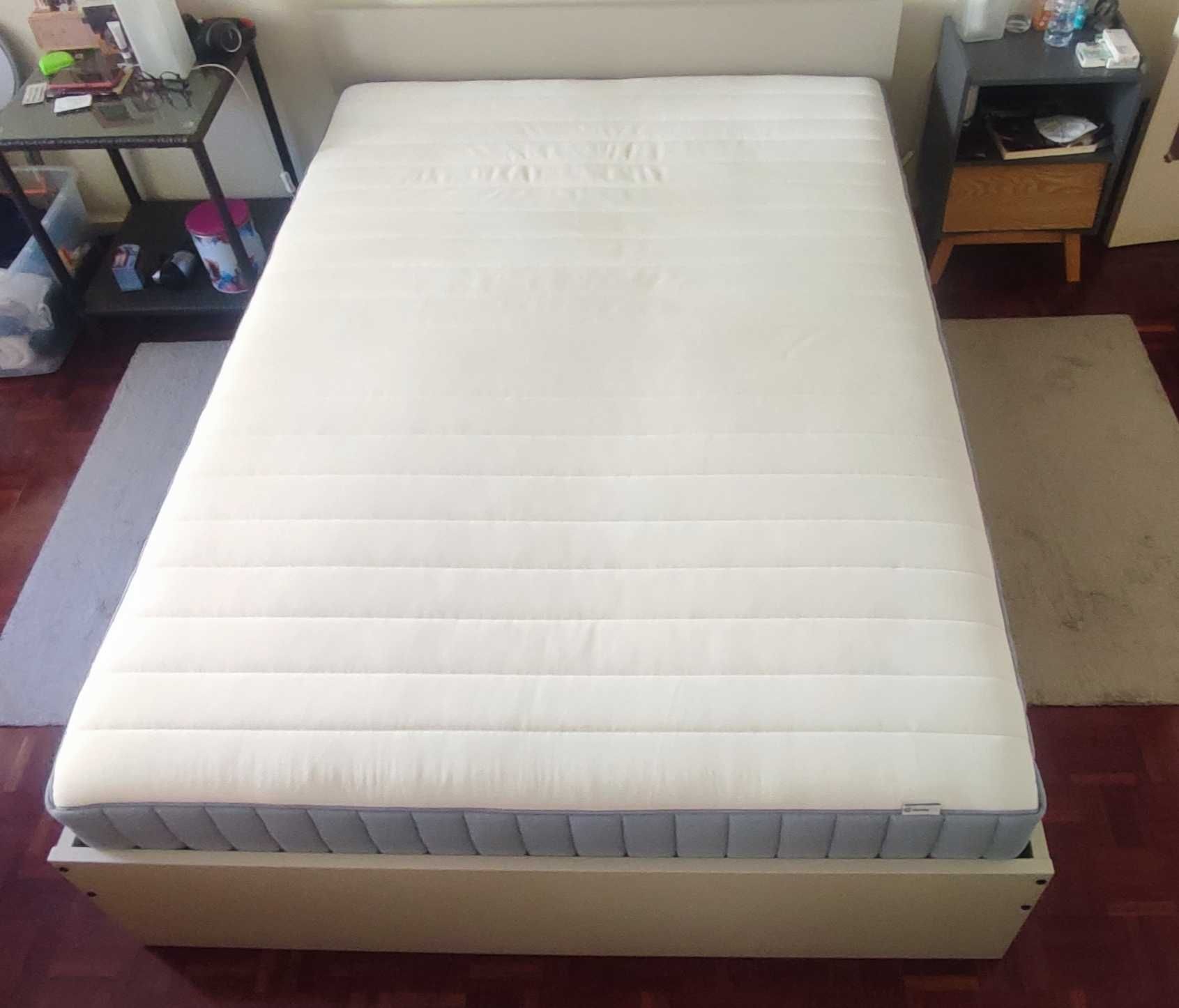 Colchão+Estrado a 250€