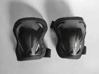 Детская защита Rollerblade, наколенники, размер М, на рост 155-170см.