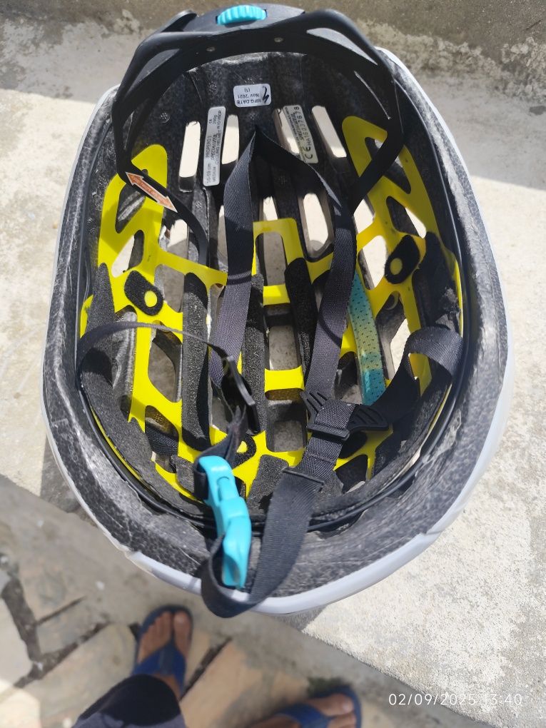 Capacete specialized