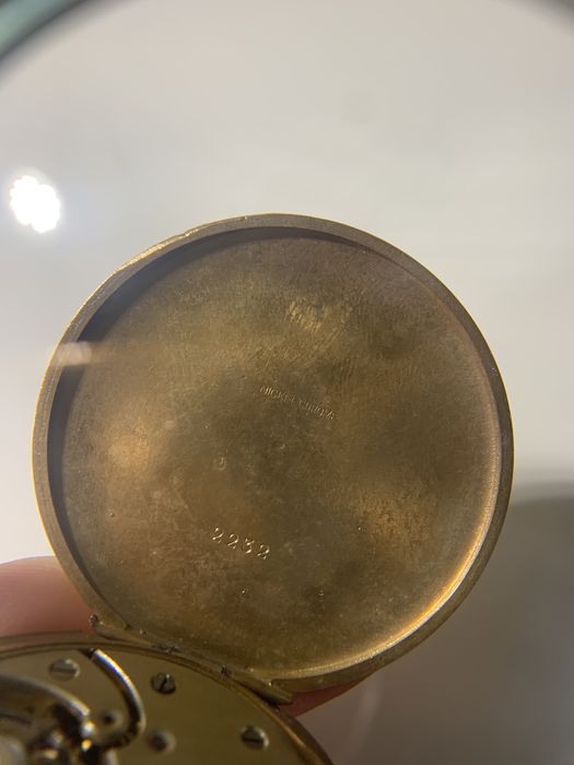 Relógio de bolso antigo banhado a ouro