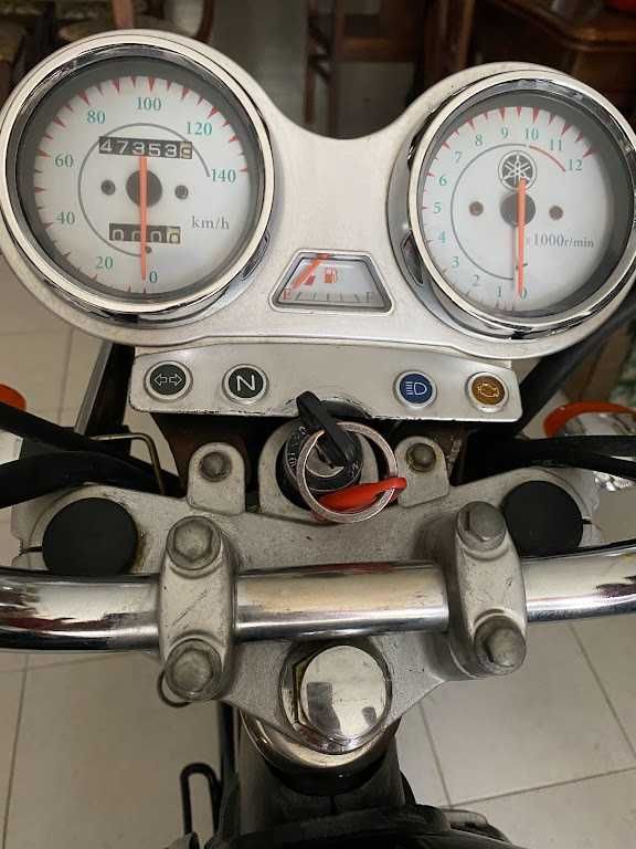 Vendo yamaha 125 e Morini Europa Automatic