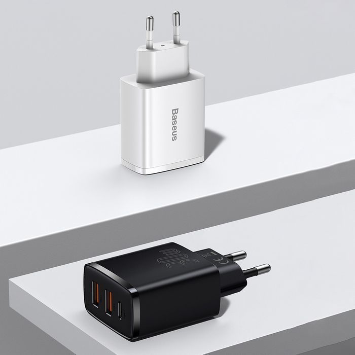 Baseus Ładowarka Sieciowa 3-w-1 30W Quick Charge/PD Biała