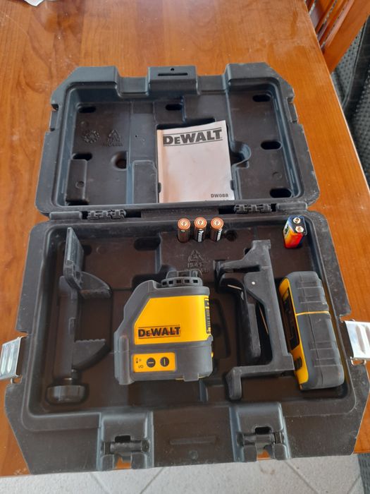 Laser DeWalt DW088CG + Receptor